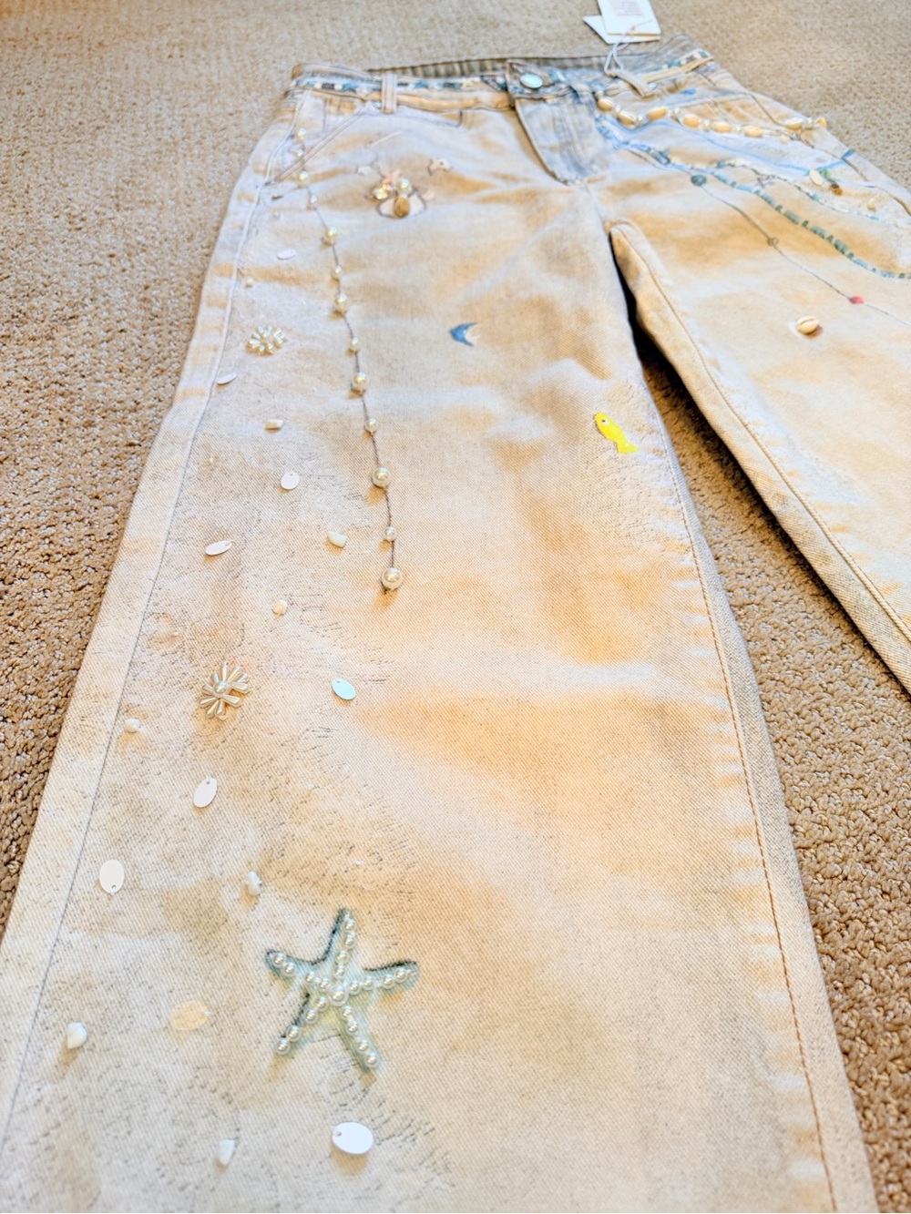 Boutique Light Wash Embellished and hand painted Wide-Leg Jeans NWT - Picture 13 of 15